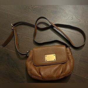 Michael Kors brown leather crossbody bag!